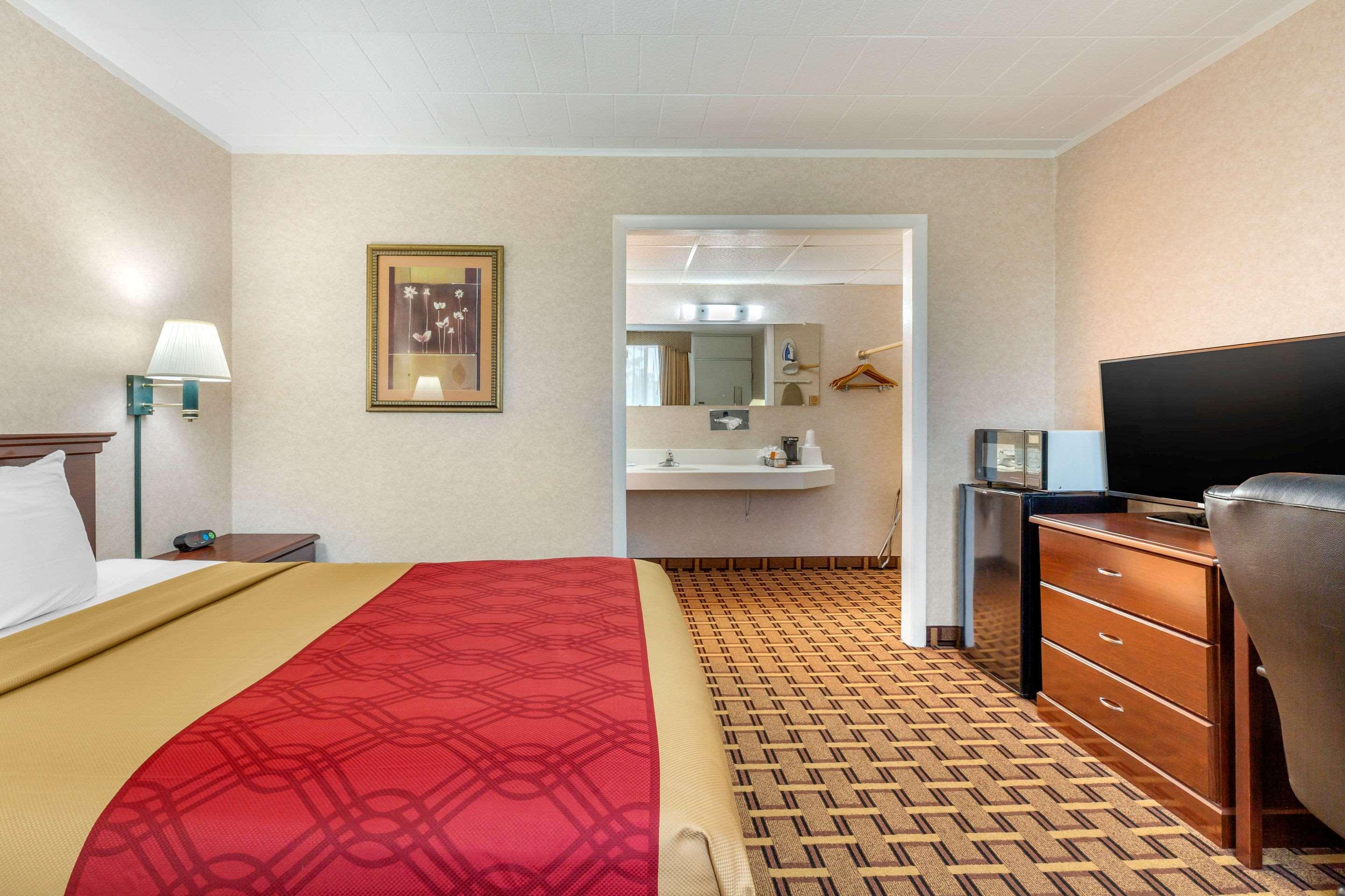Rodeway Inn Mystic Dış mekan fotoğraf