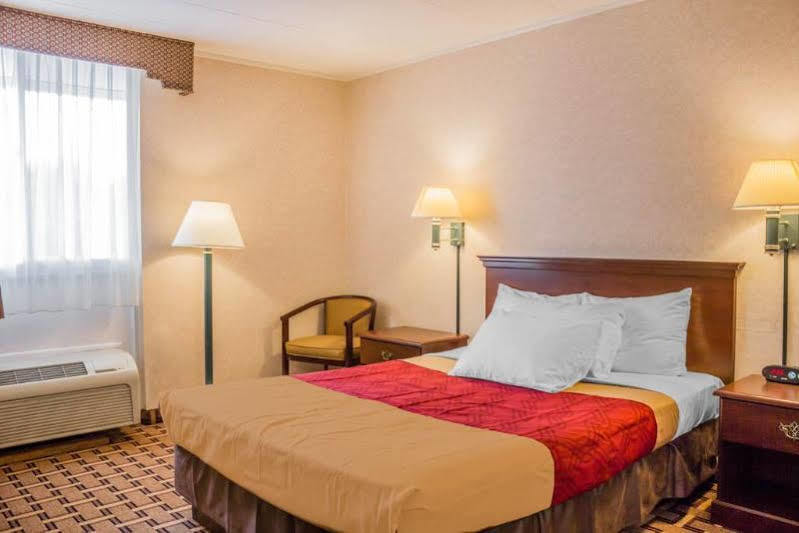 Rodeway Inn Mystic Dış mekan fotoğraf