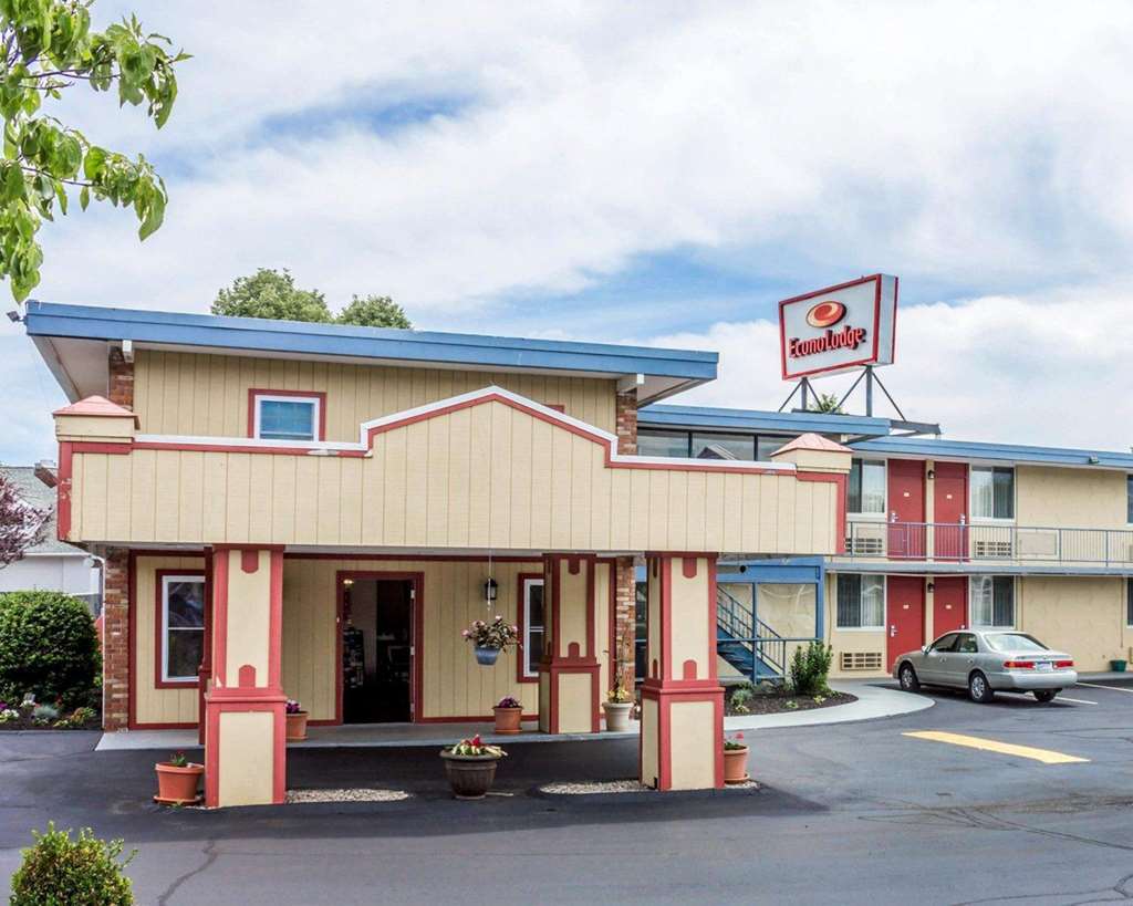 Rodeway Inn Mystic Dış mekan fotoğraf