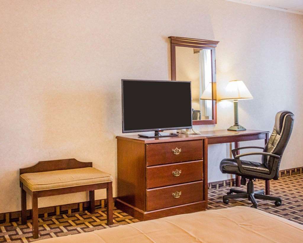 Rodeway Inn Mystic Oda fotoğraf